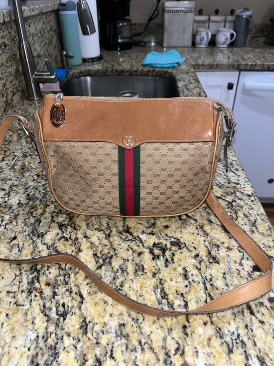 Gucci Handbags - EUC Authentic Vintage Gucci Micro GG Monogram Canvas and Leather Crossbody